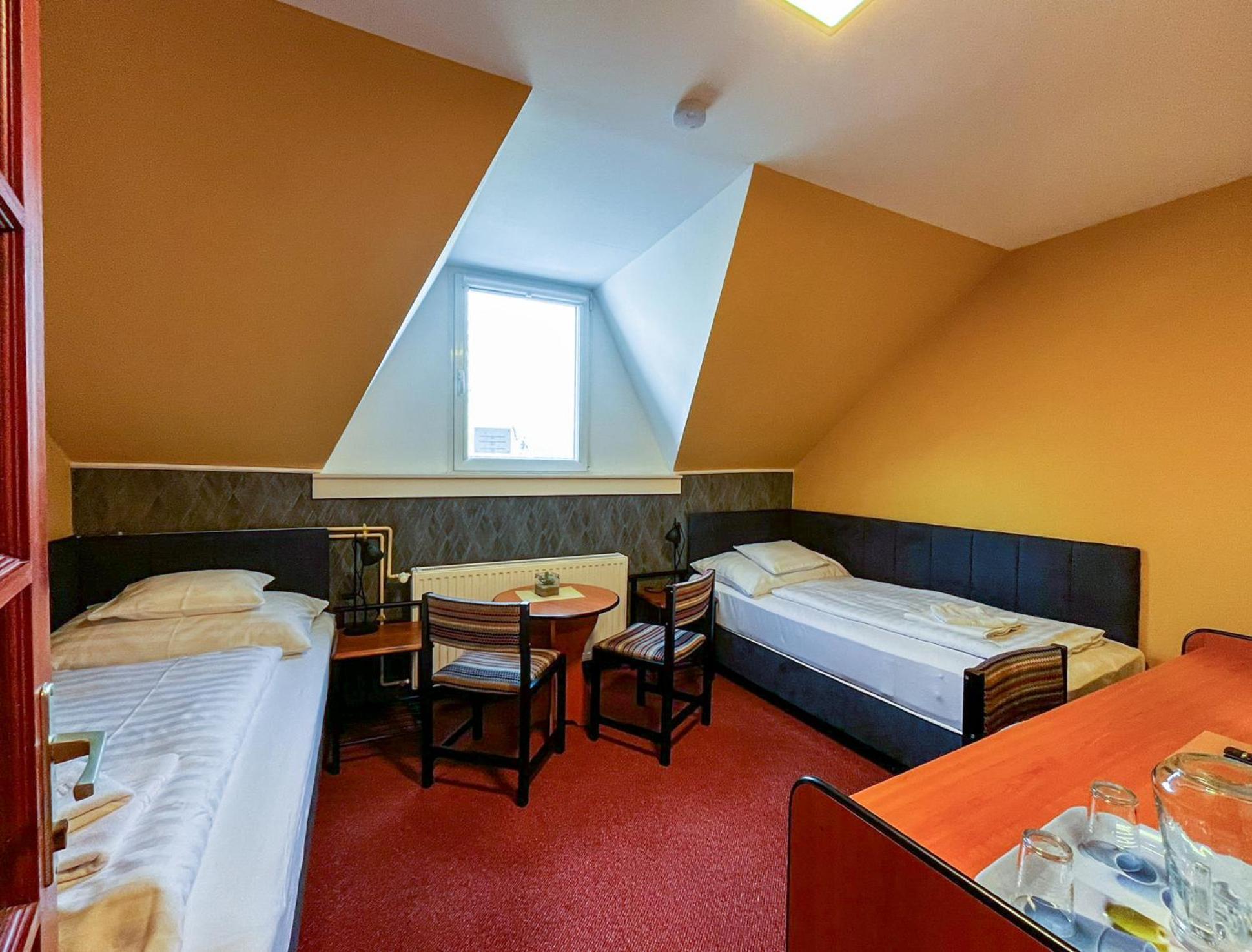 Kisviza Vendeghaz Hotel Baja Ngoại thất bức ảnh